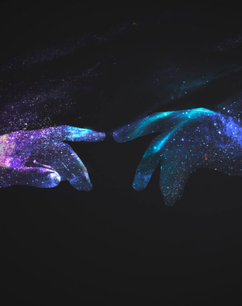 hands-digital-universe-background(1)